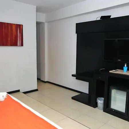 Blvd Hotel - 5Th Avenue, Playa Del Carmen