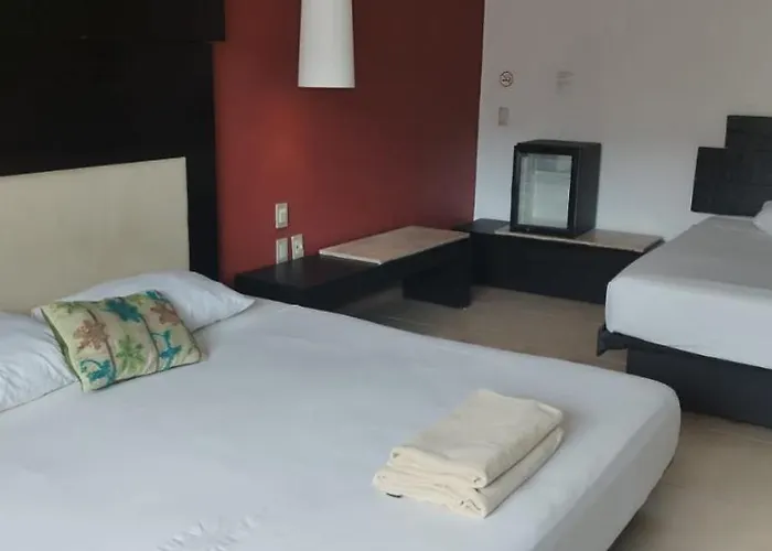 Hotel Blvd - 5th Avenue, Playa del Carmen